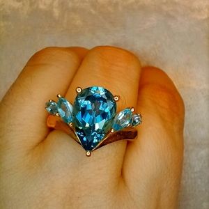 Blue Topaz gold ring
